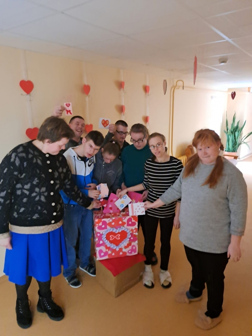 Klienti veido Valentīndienas apsveikumus