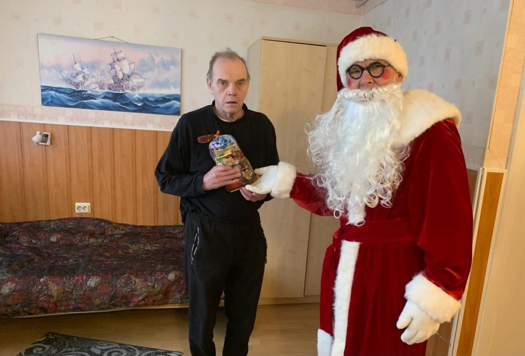 Klienti un ziemassvētku vecītis