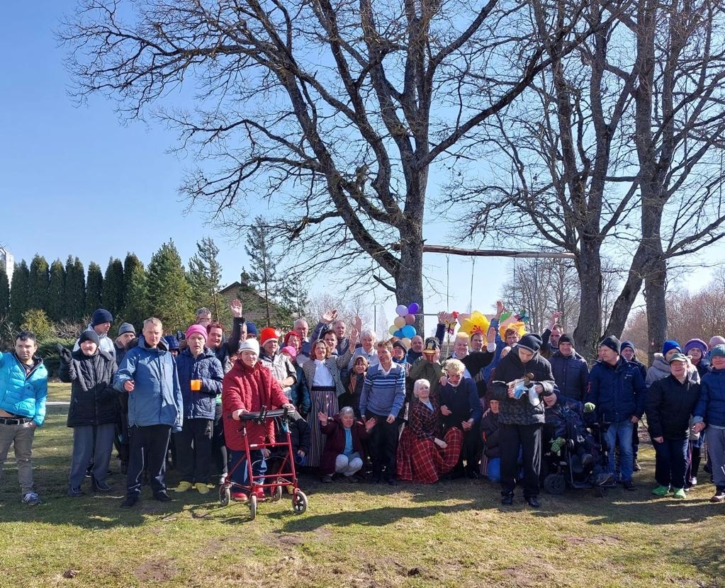 Lieldienu svinētāju pulks