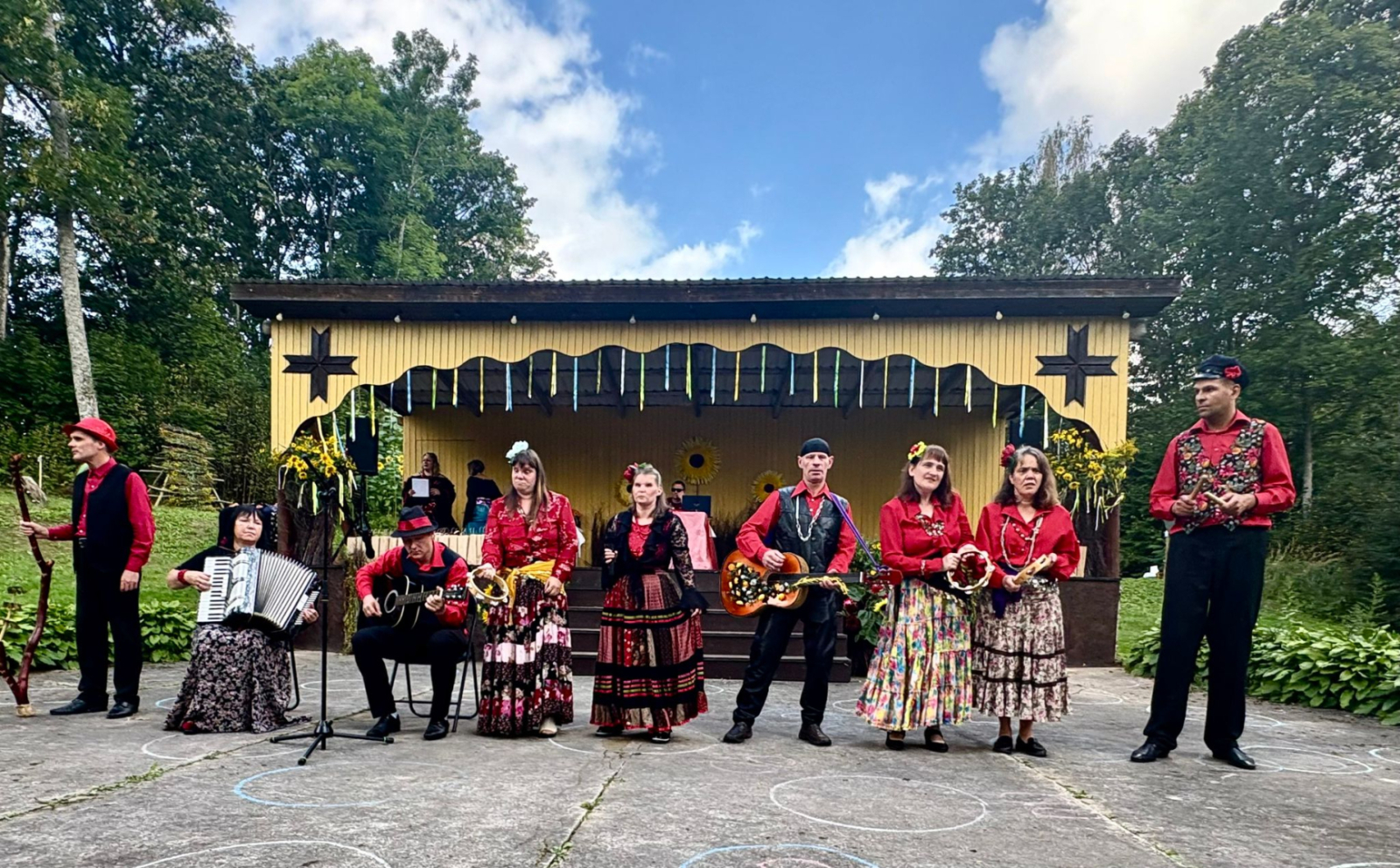 Dejotāju grupas kopbilde